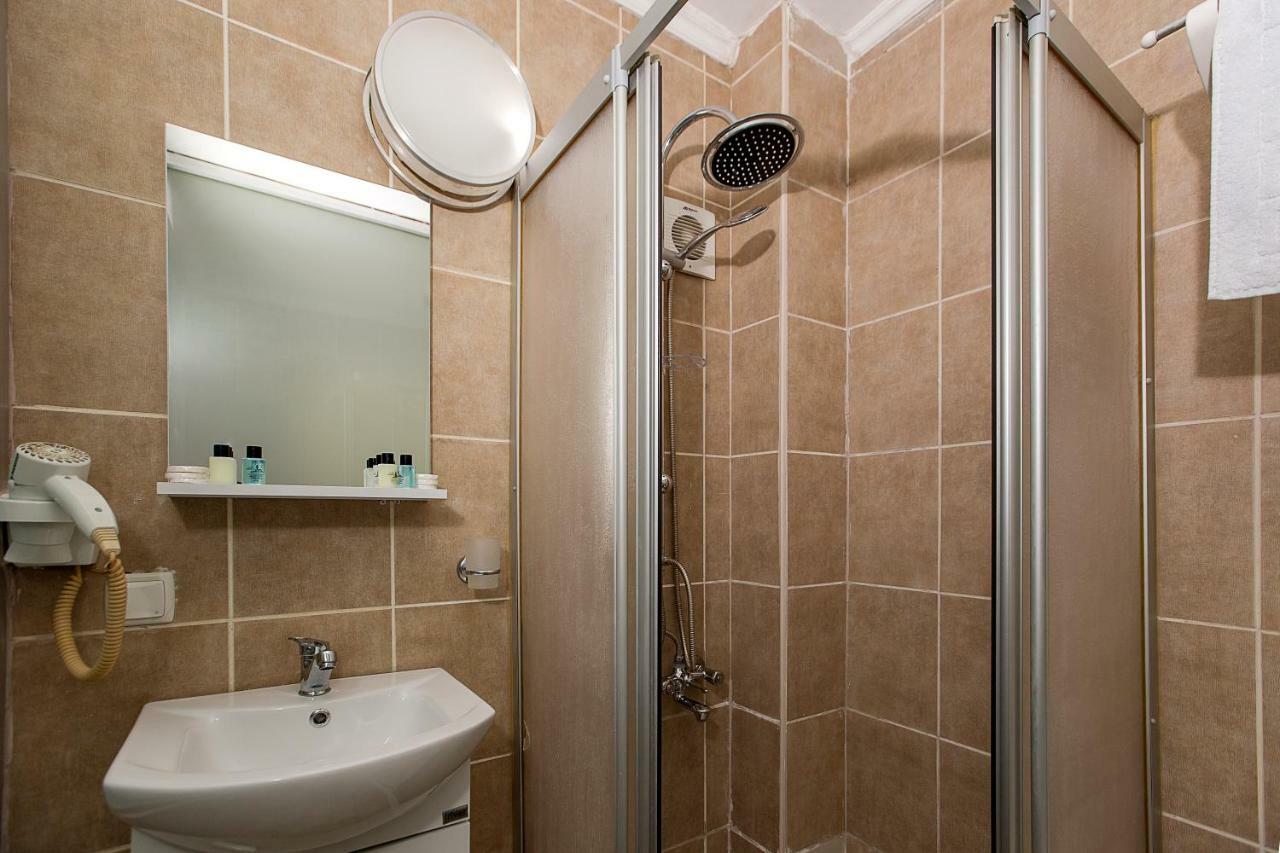 Royal Family Hotel Κωνσταντινούπολη Εξωτερικό φωτογραφία